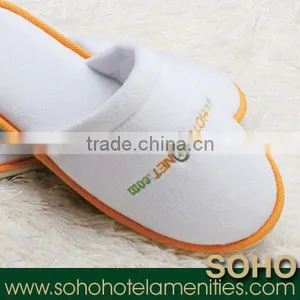 Disposable Hotel Women Bathroom Slipper thumbnail-1