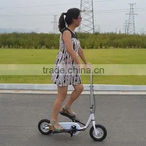 Foldable Kids Twin Pedal Scooter thumbnail-5
