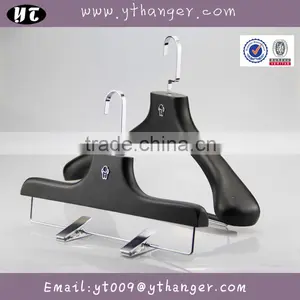 HA6794 Durable Solid Wood Tops Hanger Bottom Velvet Pants Hanger thumbnail-5