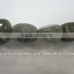 Wholes Natural Polished Labradorite thumbnail-1