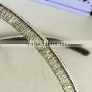 High Quality Wool Pile Weather Strip,Manufacture Silicon Wool Pile thumbnail-1