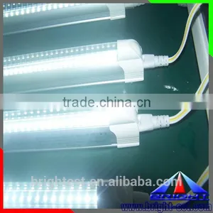 Compatible Ballast T5 LED Tube Light 14W thumbnail-5