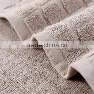 China Products Promotional Comfortable Custom Charisma Bath Towels thumbnail-5