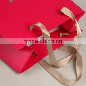 250gsm Coated Paper Hand Bag Rose Red Paper Bags for Ornament thumbnail-5