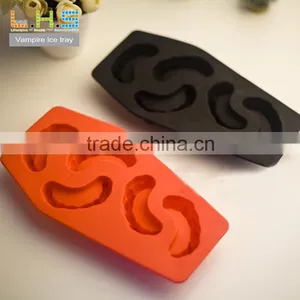 Halloween Novelty Gifts Vampire Tooth Silicone Ice Cube Tray thumbnail-1