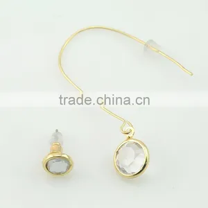Special Asymmetric Jewelry Rhinestone Gold Earrings Design For Girl thumbnail-2