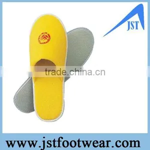 Hotel Disposable Slipper thumbnail-1