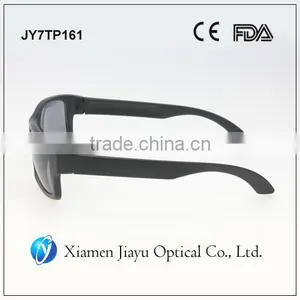 Cheap Hot Sale Polarized or PC Lens Sunglasses for Men thumbnail-4