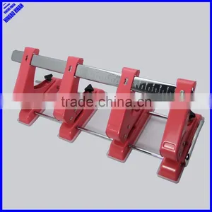 2015 High Quality Metal a4 Adjustable 4 Hole Punch thumbnail-1