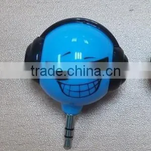 Headphone Jack Splitter Adapter thumbnail-1