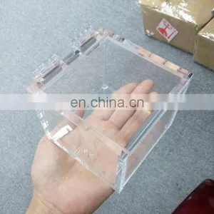 Clear Acrylic Boxes With Hinged Lids thumbnail-2