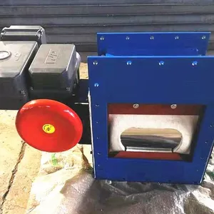 The Discharging Device at the Bottom of Cement Silo is Suitable for Discharging Powdery Materials thumbnail-3