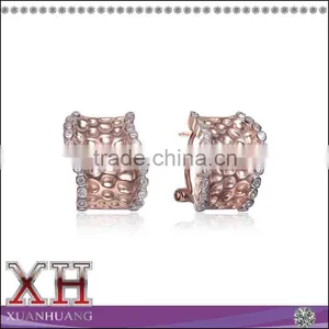 Hot Sale Sterling Silver Cubic Zirconia Rose Metal Hammered Earrings thumbnail-1