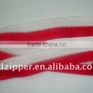 Double Color Plastic Zipper thumbnail-1