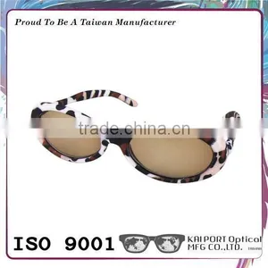 Retro Vintage Style Sunreader Tinted Lens Reading Glasses With Rubber Coating thumbnail-1
