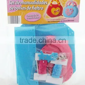 DIY Stitching Felt Bag thumbnail-1