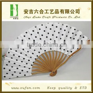 Black and White New Hand Made Curve Ribs Cloth Bamboo Fan thumbnail-1