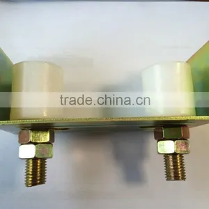 Sliding Gate Guide Nylon Roller With Bracket thumbnail-1