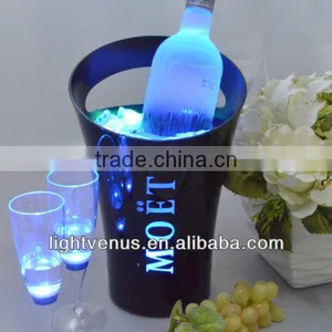 Black Plastic Ice Bucket thumbnail-1