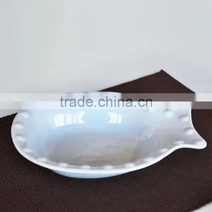 Ceramic Fish Shape Baker Plate thumbnail-1