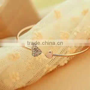 Heart Bracelet Stainless Steel Bracelet Bangle Bracelet thumbnail-5