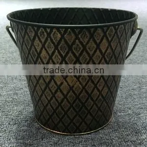 Bucket (Gloden and Black), MSO-158 thumbnail-1