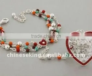 Fashion Charm Bracelet, Heart Charm Bracelet, Heart Jewelry for Valentine Day thumbnail-1