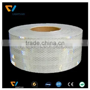 China 2016 3m Diamond 983 Prismatic Red and White Reflective Sheeting Tape thumbnail-3