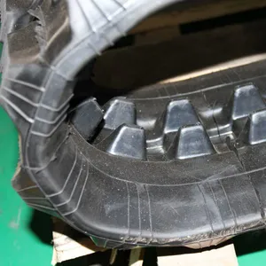 Kc100 Kubota Replacement Tracks Rubber Steel Material One Year Warranty thumbnail-3