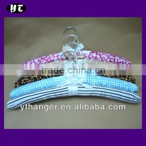 LY-13 Baby Stain Hangers thumbnail-1