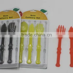 Plastic Spoon thumbnail-1