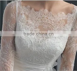 Stylish White Wedding Dress thumbnail-3