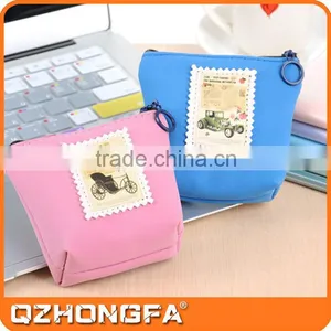Korean Design Square Shape Silicone Coin Bag thumbnail-3