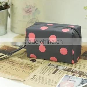 Cute Travel Cosmetic Bags thumbnail-3