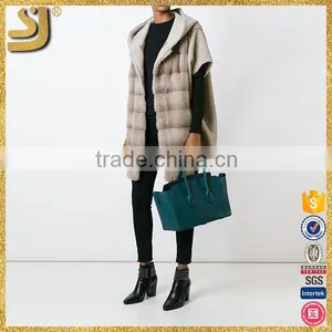 Vogue Black Modern Fashion Hooded Women Winter Mink Short Sleeve Fur Coats thumbnail-2