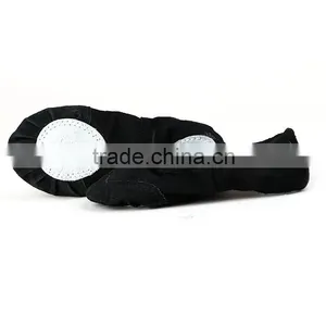 Wholesale Fashion Style Kids Soft Black and White Stripe Baby Girl Dance Shoes thumbnail-4