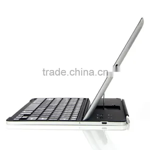 MAGNETIC BLUETOOTH KEYBOARD FOR IPAD 2 thumbnail-2
