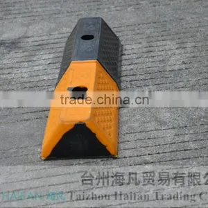 Best Price Rubber Stopper/wheel Stopper for Car Parking Safety/Competitive Price and High Quality Wheel Stopper thumbnail-4