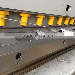 QC12Y Sheet Metal Shear Machinery , Hydraulic Pendulum Plate Shears , Metal Cutting Shears thumbnail-5