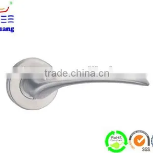 Dongguan OEM Precision Zinc Die Casting Handle thumbnail-1