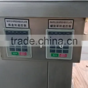 Semi Automatic Capsule Filling Making Machine For Small Business thumbnail-4