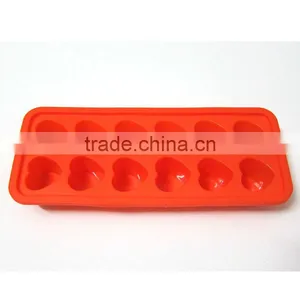 Heart Shaped Cut Ice Molds thumbnail-1