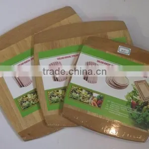 Rubber Wood Cutting Board With 2-tone thumbnail-2