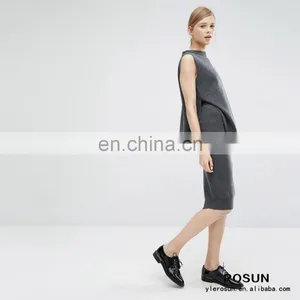 European Style Ladies Sleeveless Knitted Sweater Suit thumbnail-4