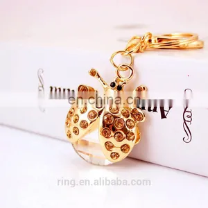 Cute Gold Plated Crystal Beetle Metal Car Keychain thumbnail-3