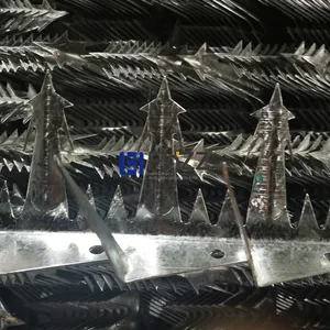 Anti Climb Double Clawed Galvanized Steel Wall Claws for Security Fencing thumbnail-1