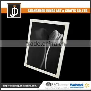 Latest Design Fashion Style Beautiful Flower Photo Frame thumbnail-1