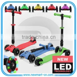 Kids Tri Folding Scooter Push 3 Wheel T Scooters With Wheel Flashing Light thumbnail-1