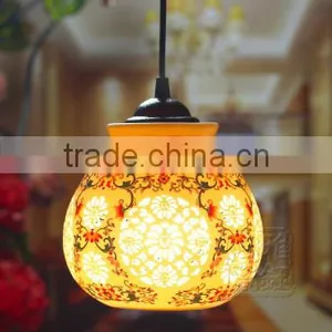 Jingdezhen Hollow Ceramic Decorative Hanging Pendant Light thumbnail-3