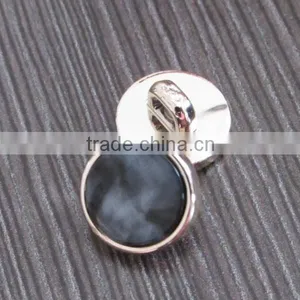 Multiple Color Designed Plastic Button thumbnail-1